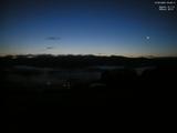 03 : 36