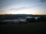 04 : 32