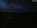 22 : 08
