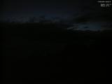 03 : 24
