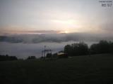 05 : 19