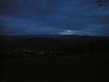 04 : 04