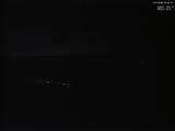 03 : 32