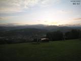 05 : 28