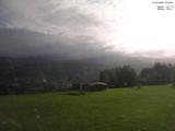 07 : 28