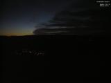 04 : 32