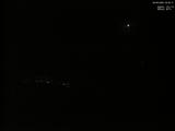 02 : 00