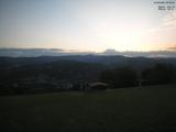 05 : 52