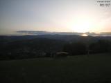 06 : 08