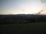 06 : 04