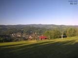 18 : 48