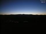 04 : 48