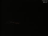 23 : 04