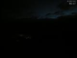 05 : 48