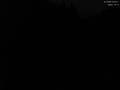 03 : 04