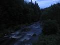 22 : 04