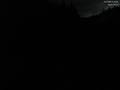 01 : 48
