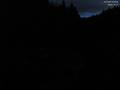03 : 20
