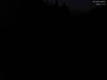 03 : 24