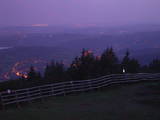 22 : 09