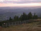 19 : 09