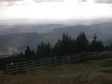 16 : 41