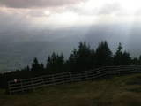 17 : 09