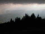 17 : 37