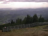 16 : 57