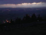 19 : 53