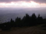 18 : 33