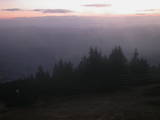 18 : 37