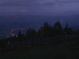 22 : 05