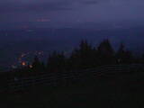 22 : 09
