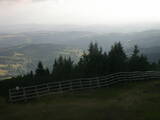 18 : 57