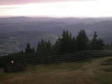 18 : 57