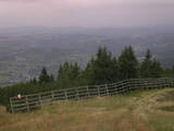 18 : 37