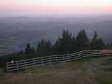 19 : 57