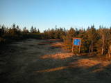19 : 46