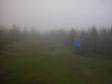 09 : 30