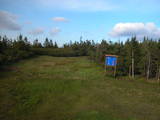 18 : 46