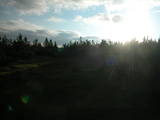 06 : 18