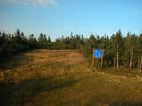 18 : 46