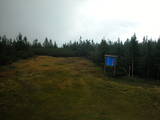 09 : 30