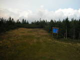 18 : 46