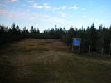 18 : 30