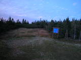 19 : 58