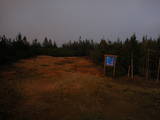 18 : 42