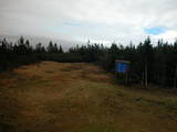 09 : 30