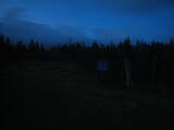 22 : 02